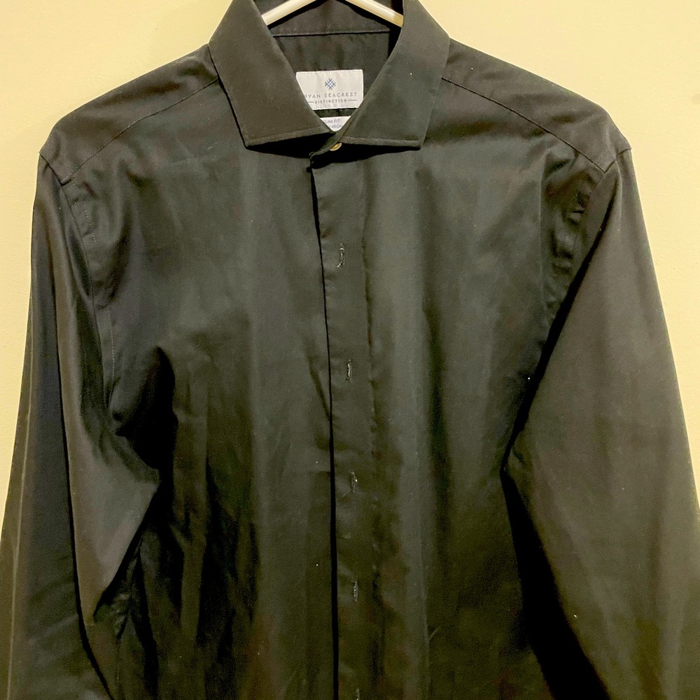 Ryan Seacrest black double cuff, cutaway collar button down dress in size 15.5